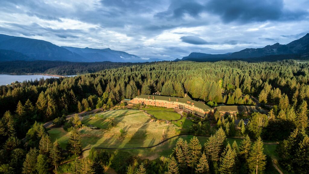 skamania_lodge_signature.2000x0